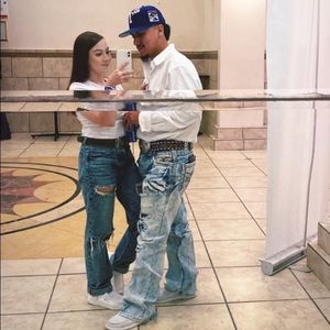 Meet your Posher, Valeria